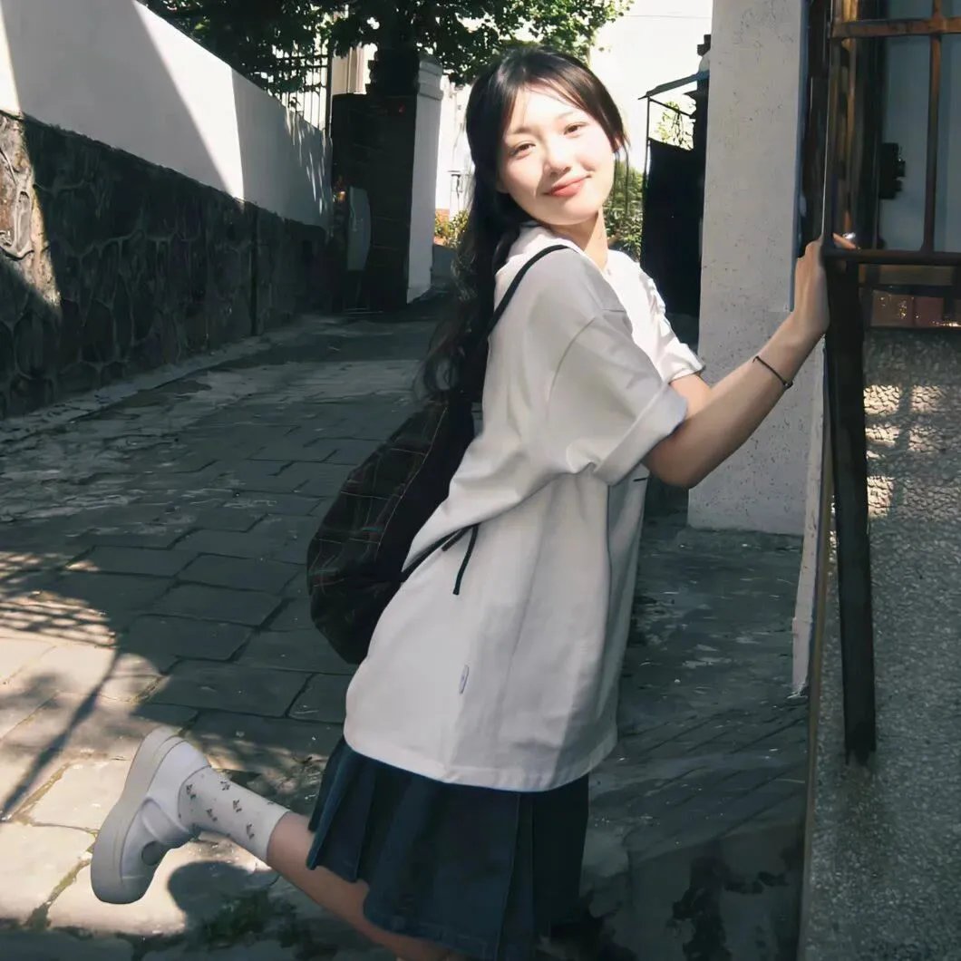 《热辣小红帽》